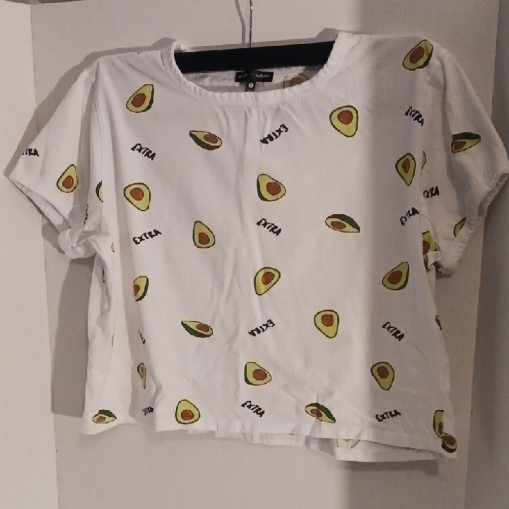 White and Green Avocado Print Short Sleeve Tee Cottage